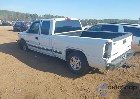 2001 Chevrolet Silverado 1500 Ls z USA, uszkodzony, nr VIN 2GCEC19T311104911